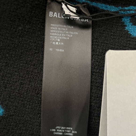 Balenciaga Oversized Cardigan Size XS - Picture 7 of 8